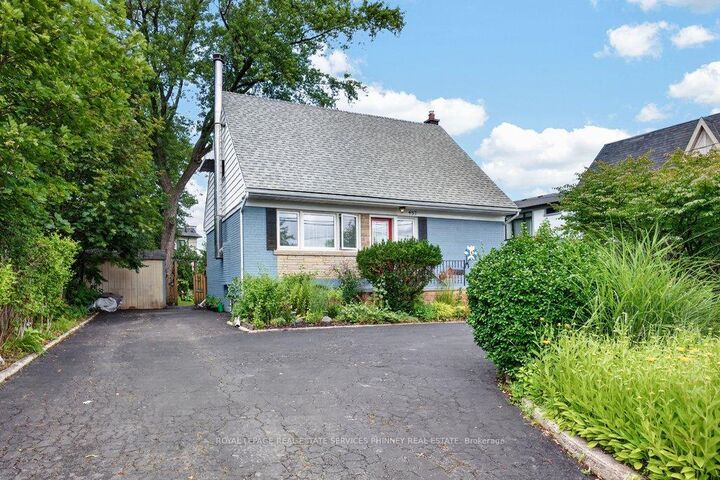 487 Wildwood Drive — photo 1
