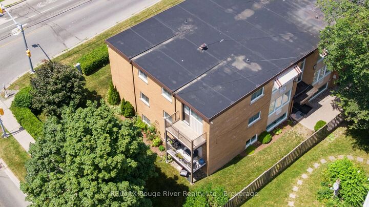242 Darcy Street 11 — photo 1