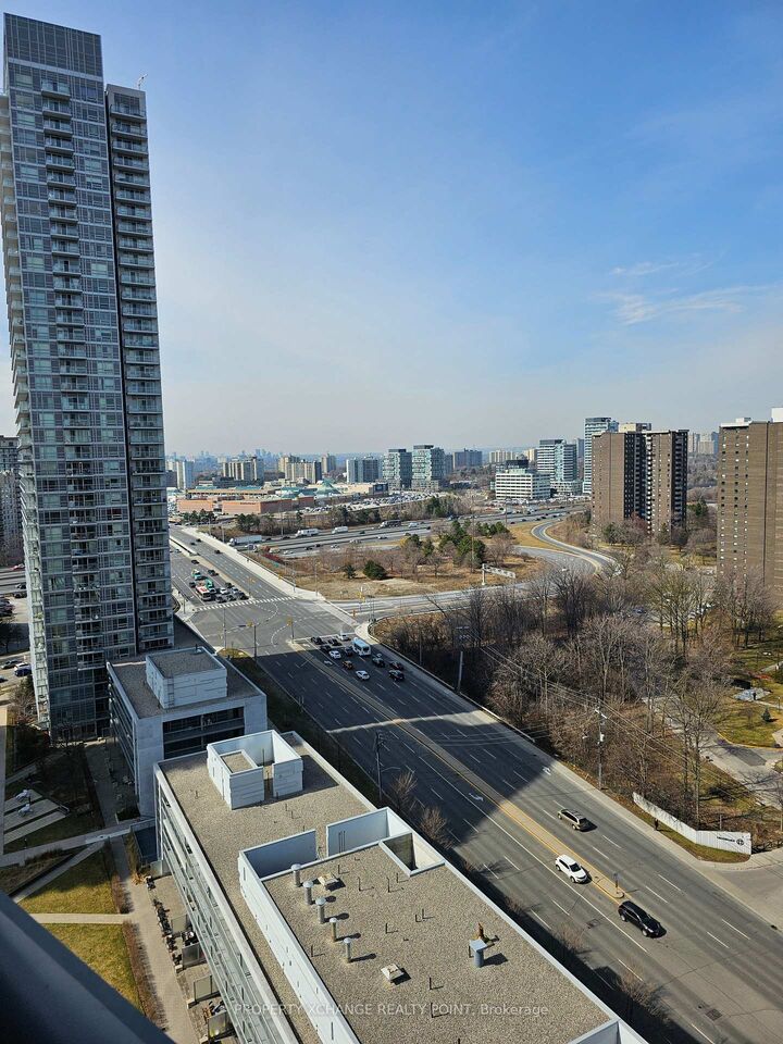 30 Herons Hill Way 1804 — photo 1
