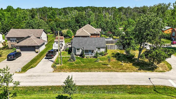 Property Photo:  2964 Hyman Avenue  ON L0S 1N0 