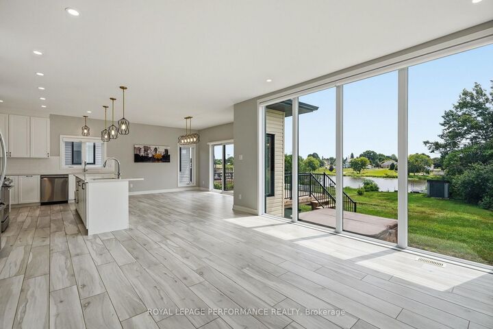 Property Photo:  504 Barrage Street  ON K0A 1M0 