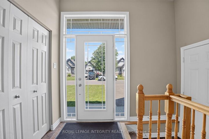Property Photo: 117 Castel Street ON K0A 3K0