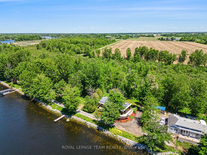 Property Photo: 5066K Lorne Bridge Road ON K4M 1B4