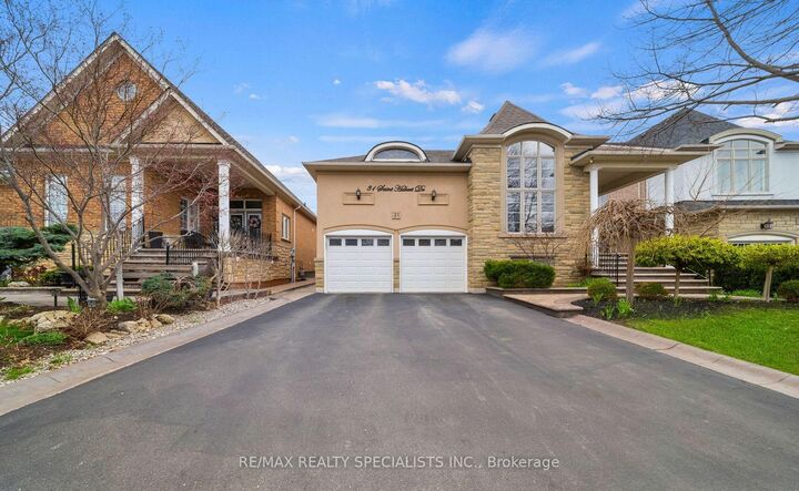 31 Saint Hubert Drive — photo 1