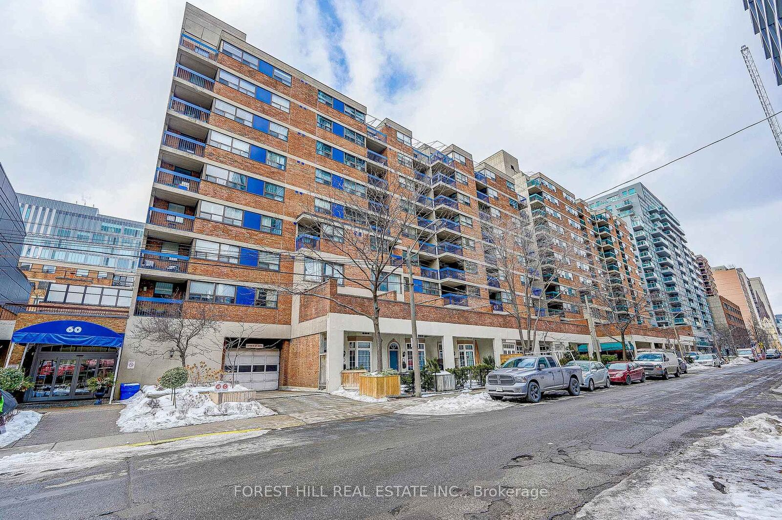 Property Photo: 60 St. Patrick Street 728 ON M5T 2X5