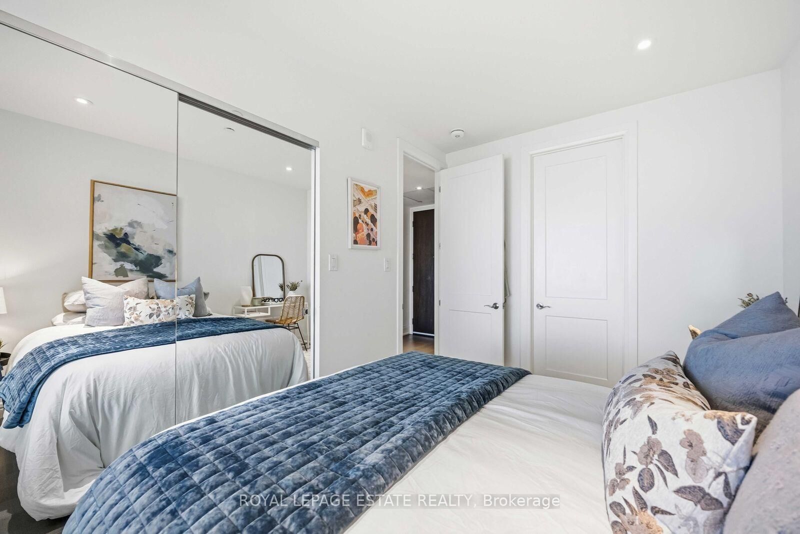 Property Photo:  365 Beech Avenue 511  ON M4E 0C2 
