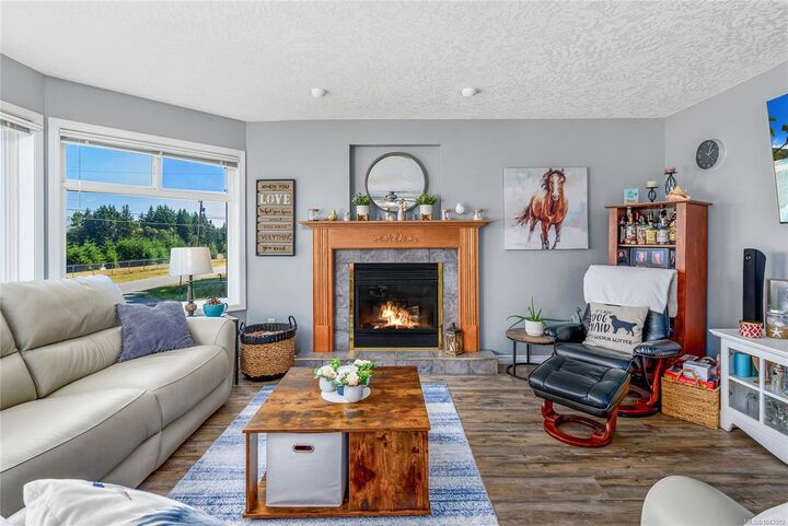 Property Photo: 2207 June Rd BC V9J 1X9