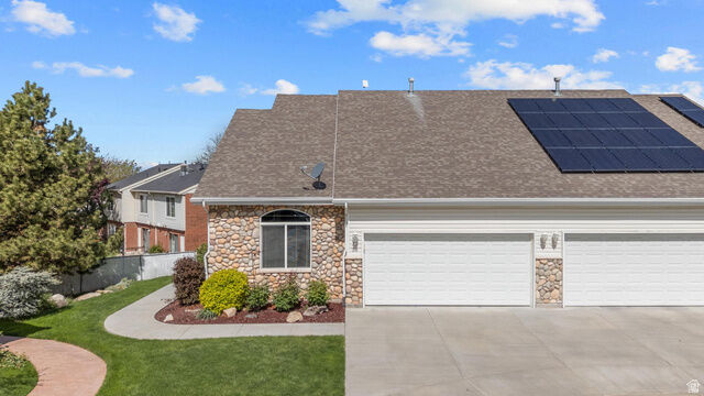 Property Photo:  33 Tierra Vista Ct  UT 84010 