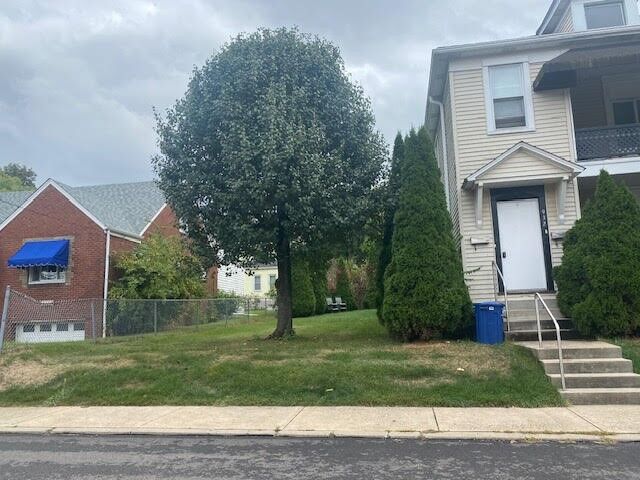Property Photo: 932 Idlewood Avenue PA 15106