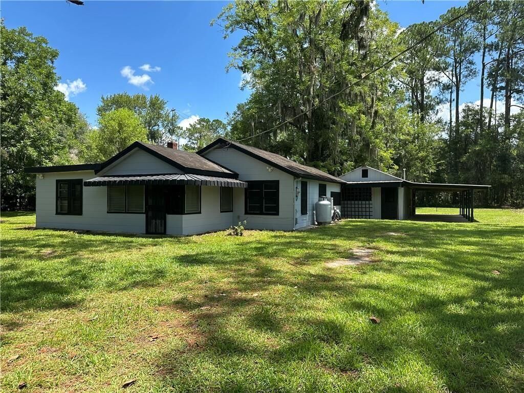 Property Photo: 540724 US Highway 1 FL 32011