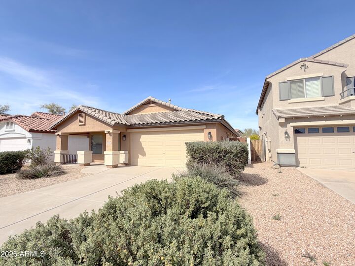 Property Photo:  4336 E Coal Street  AZ 85143 