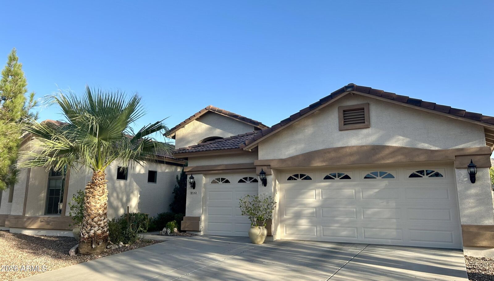 Property Photo:  2621 W Piedmont Road  AZ 85041 