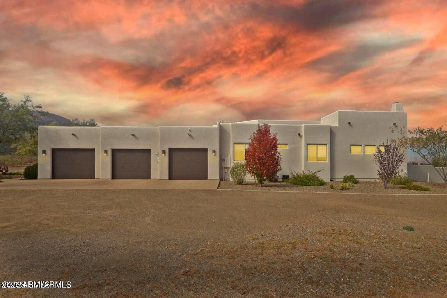 Property Photo:  780 E House Mountain Drive  AZ 86326 