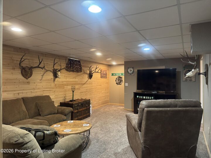 Property Photo: 504 5th Street NE ND 58854