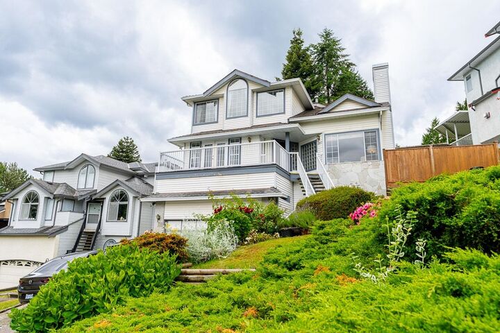 2917 Kalamalka Drive — photo 1