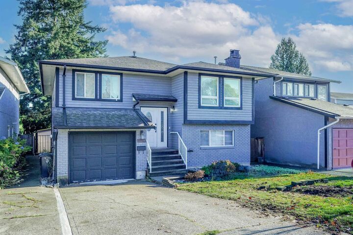 Property Photo: 2418 Wayburne Crescent BC V2Y 1B7
