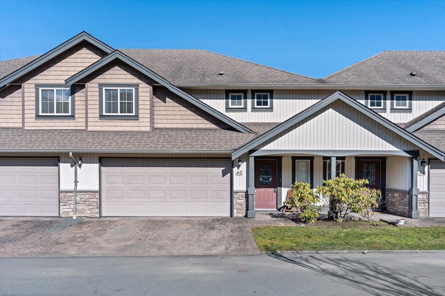 Property Photo: 44523 McLaren Drive 60 BC V2R 0C2