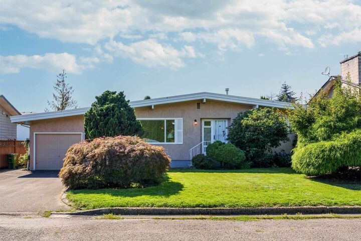 9835 Angus Drive — photo 1