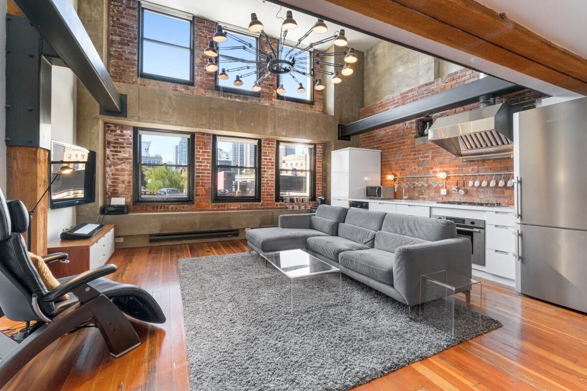 Property Photo:  528 Beatty Street 503  BC V6B 2L3 