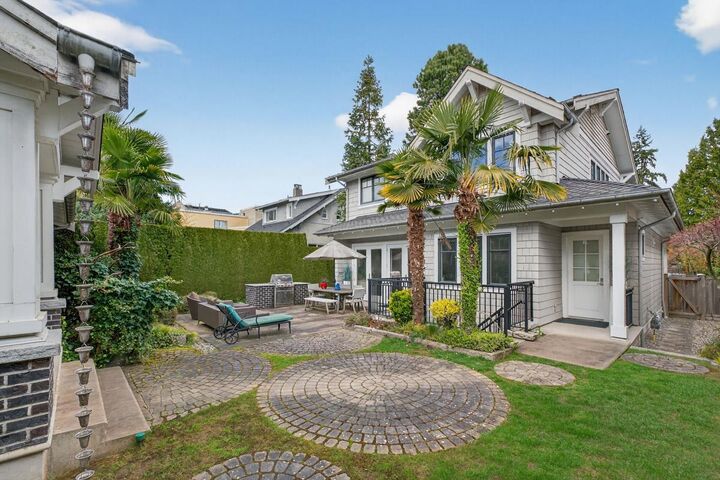 Property Photo: 1850 W 36th Avenue BC V6M 1K5