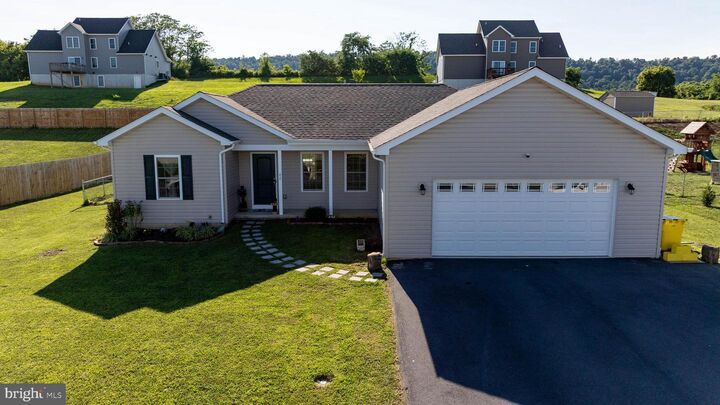Property Photo:  812 Duckwoods Lane  WV 25403 