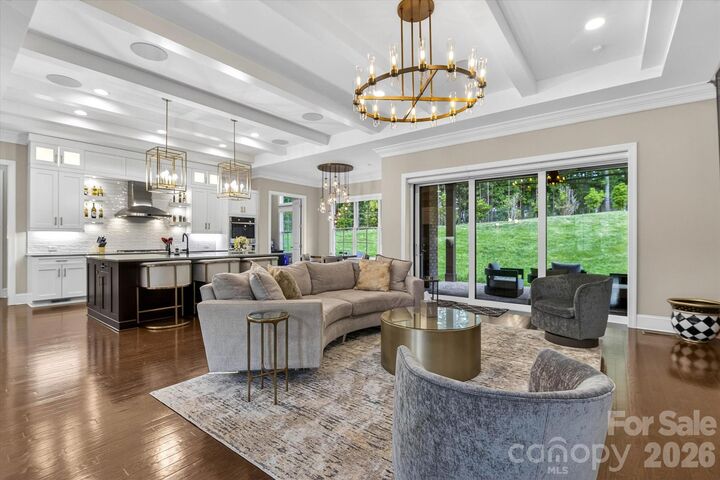 Property Photo:  1115 Shelton Oaks Court  NC 28105 