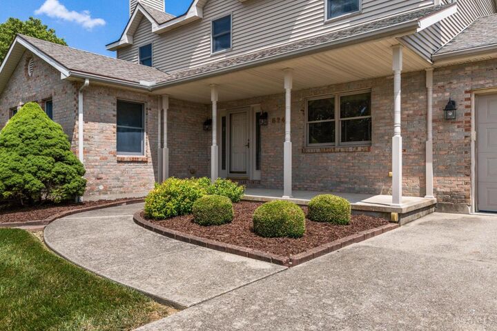 Property Photo:  824 Kelly Drive  OH 45177 