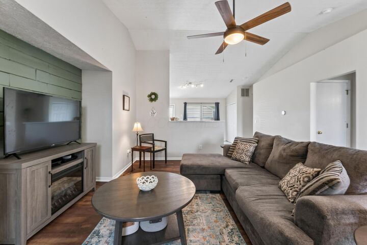 Property Photo: 5956 Signature Drive OH 43119