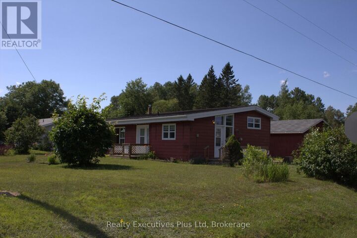 Property Photo:  106 Cheryl Crescent  ON P0A 1Z0 