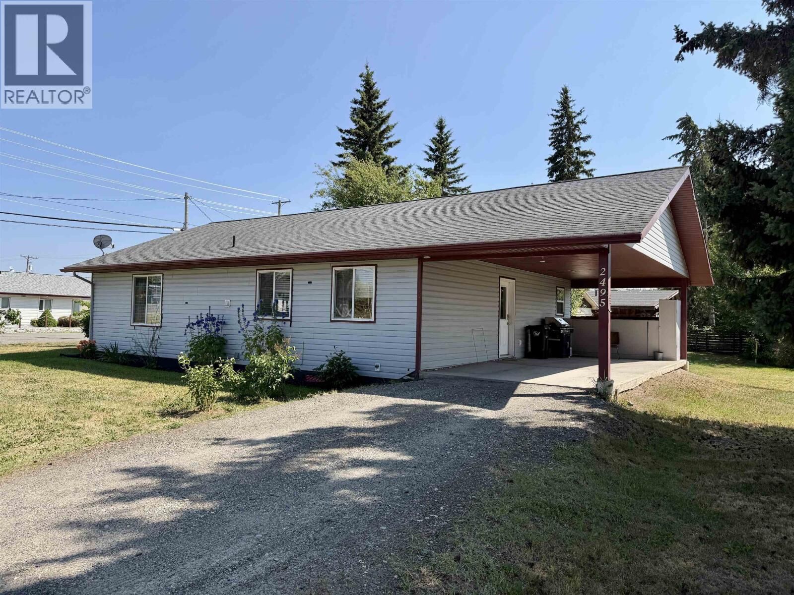 Property Photo: 2495 Lampitt Avenue BC V0J 3A0