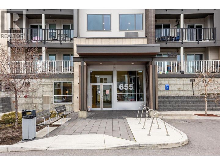 Property Photo:  655 Academy Way 212  BC V1V 3A4 