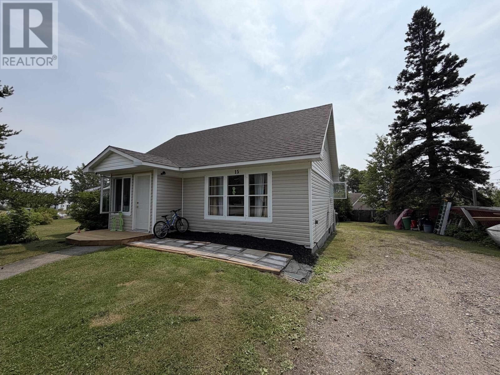 Property Photo:  15 Princess Ave  ON P0T 2W0 