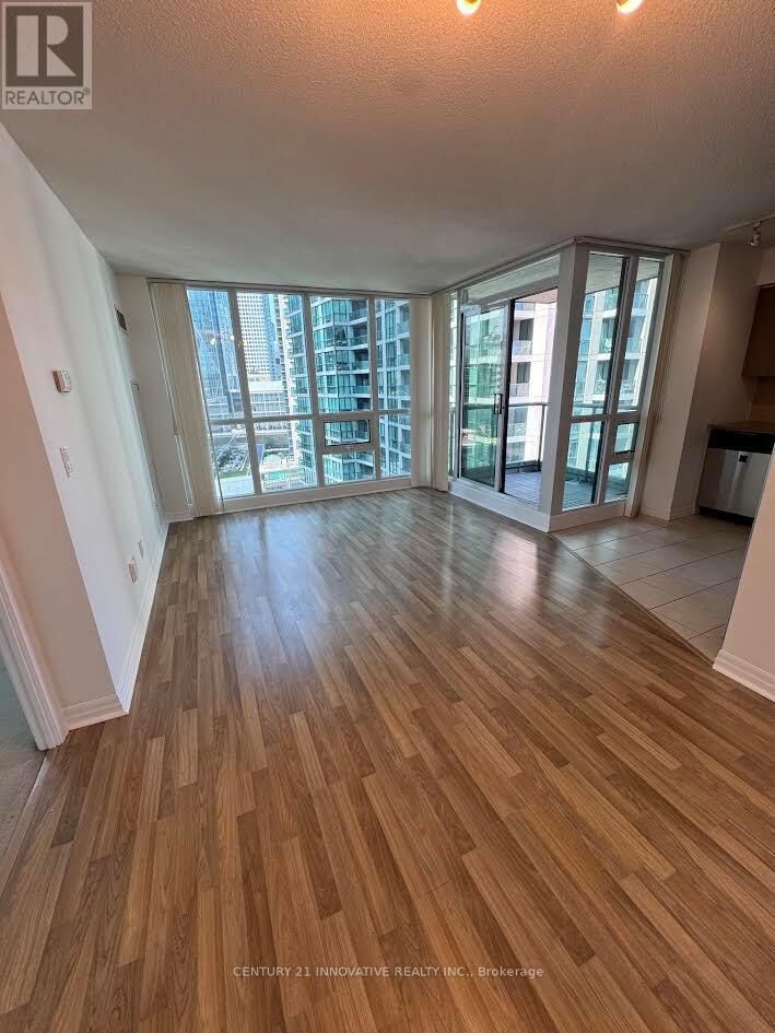 Property Photo: 12 Yonge Street 1602 ON M5E 1Z9