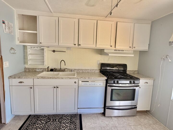 Property Photo:  14 Lazy B Drive  CA 92260 