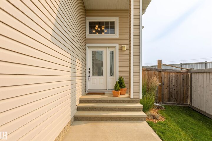 Property Photo: 9604 87 Street AB T8R 0C5