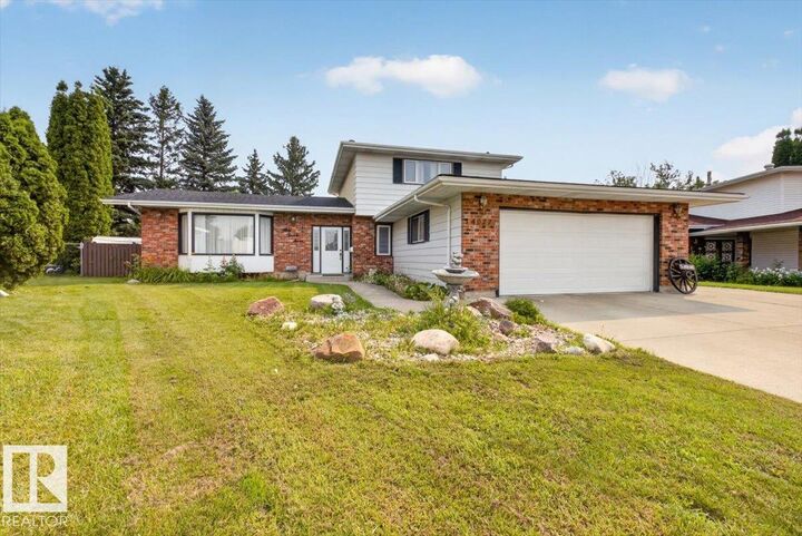 Property Photo: 4027 74 Street NW AB T6K 0W7