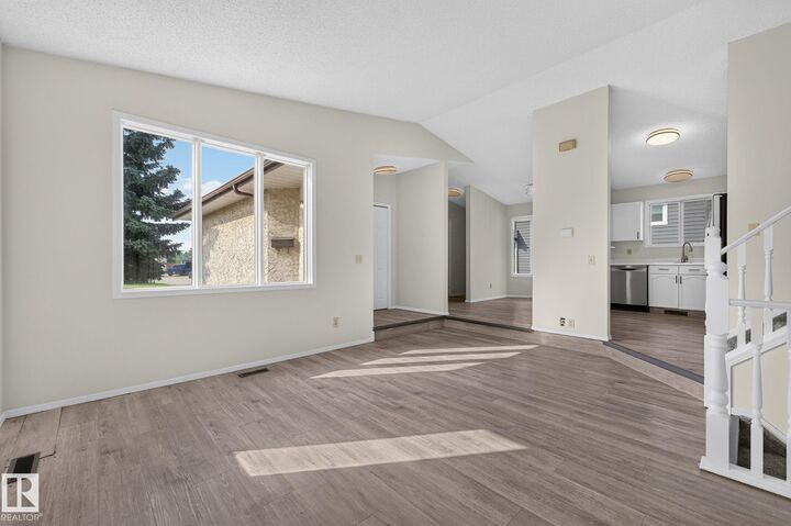 Property Photo:  3722 34A Avenue NW  AB T6L 4Z2 