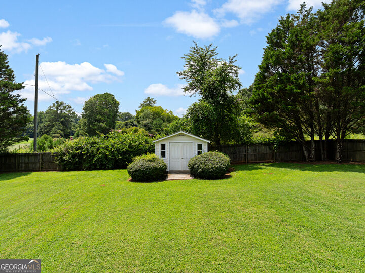Property Photo: 1 Ferry Crossing Drive SE GA 30161