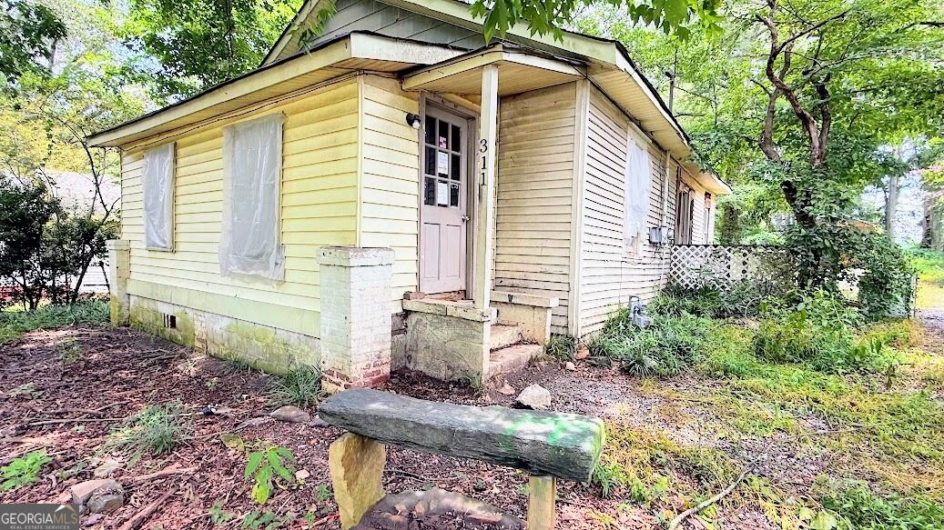 Property Photo:  311 Elm Circle  GA 30180 
