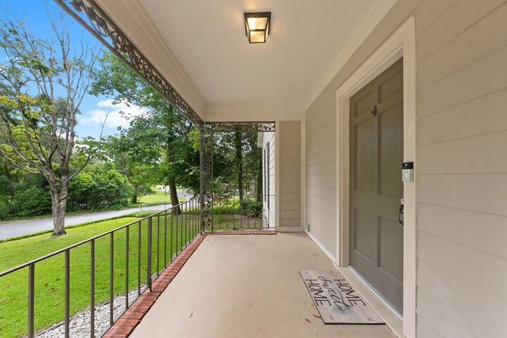 Property Photo:  3127 Oak Circle  GA 31907 