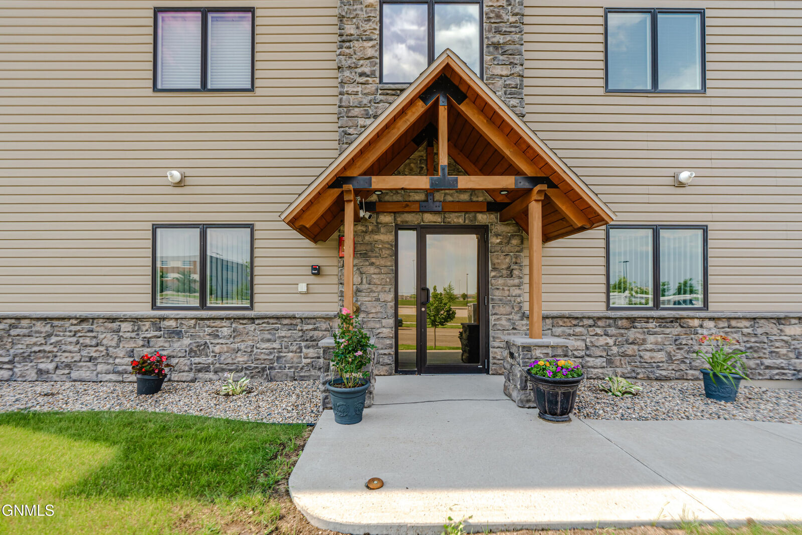 Property Photo:  3419 Hamilton Street 9  ND 58503 