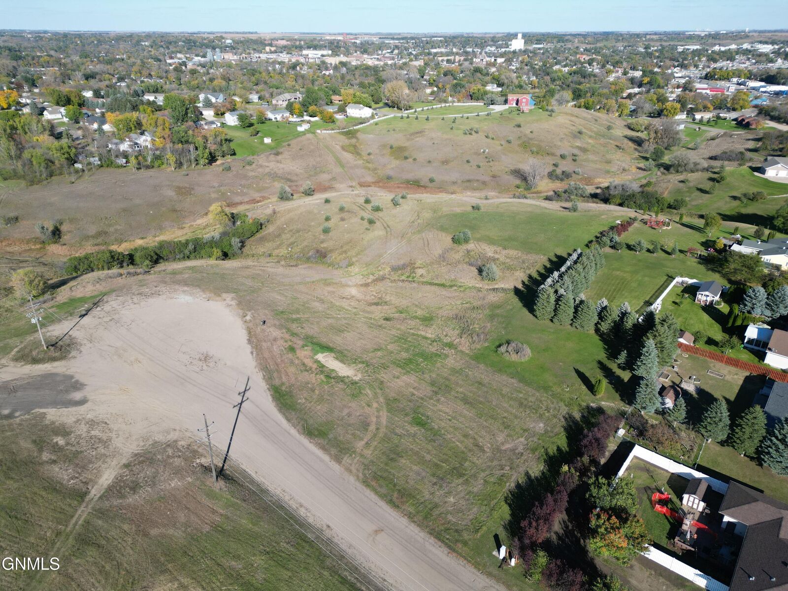 Property Photo: 1211 11th Avenue SW ND 58401
