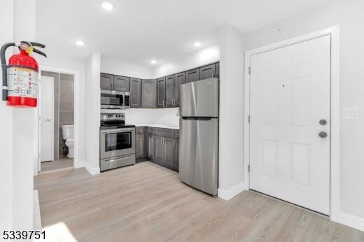 Property Photo:  557 S Broad St C2  NJ 07202 