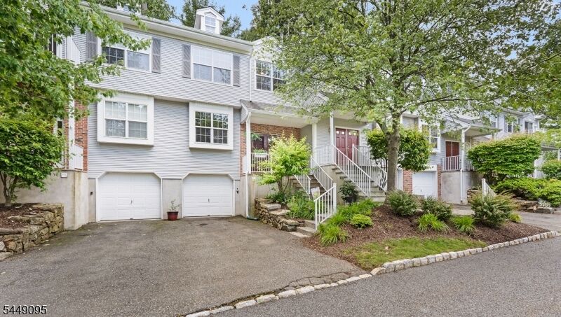 Property Photo:  15 Spruce Ter  NJ 07856 