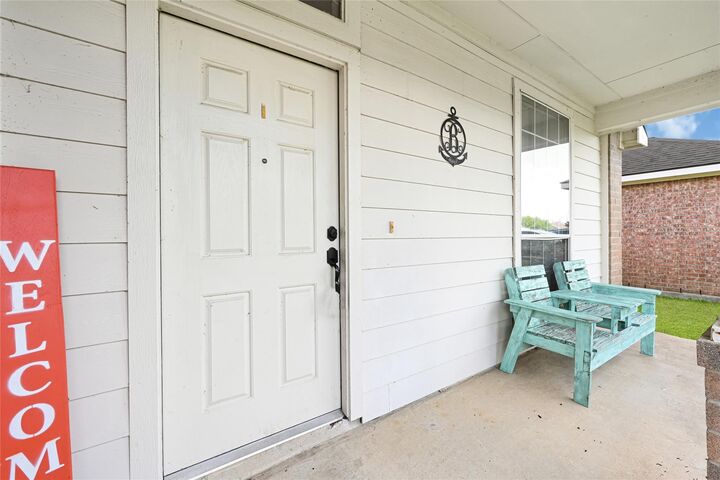 Property Photo: 15130 Diamond Way TX 77523