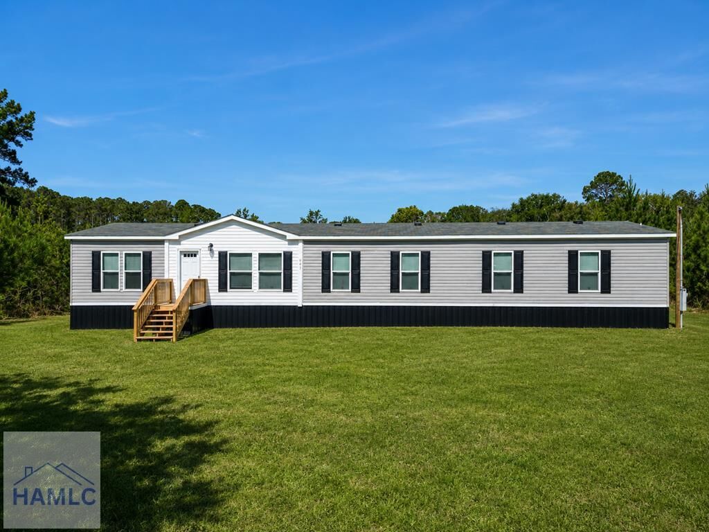 Property Photo:  991 Bradwell Dunham Road  GA 31316 
