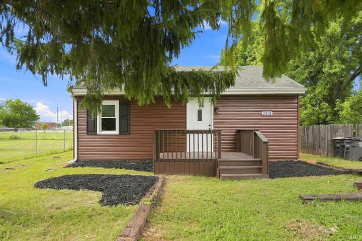 Property Photo:  2312 Whitmore Avenue  IN 46802 