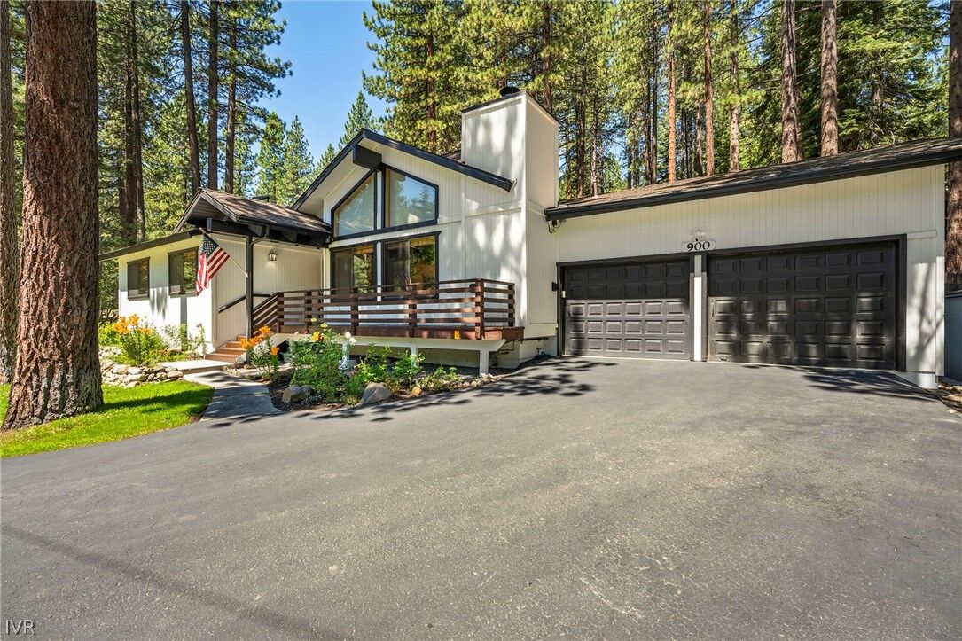 Property Photo:  900 Donna Drive  NV 89451 