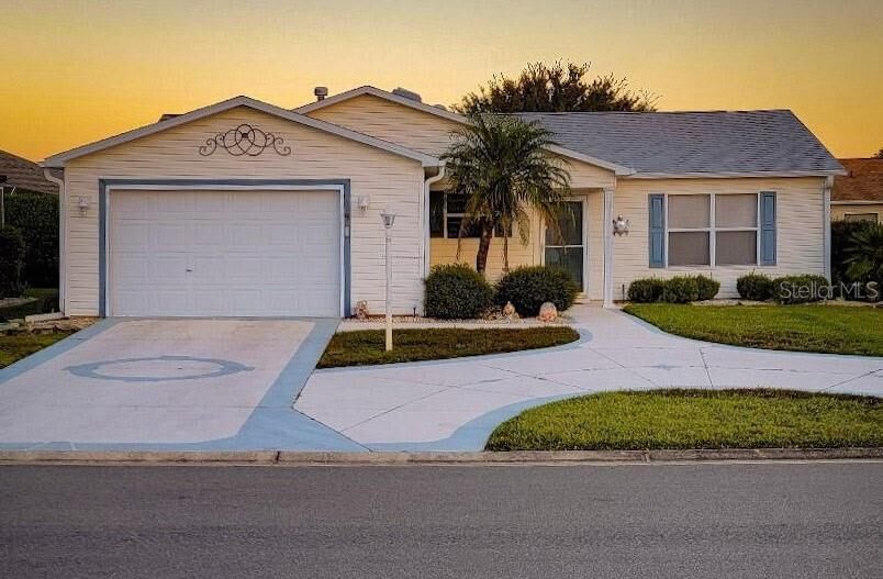 Property Photo:  773 Artesia Avenue  FL 32162 