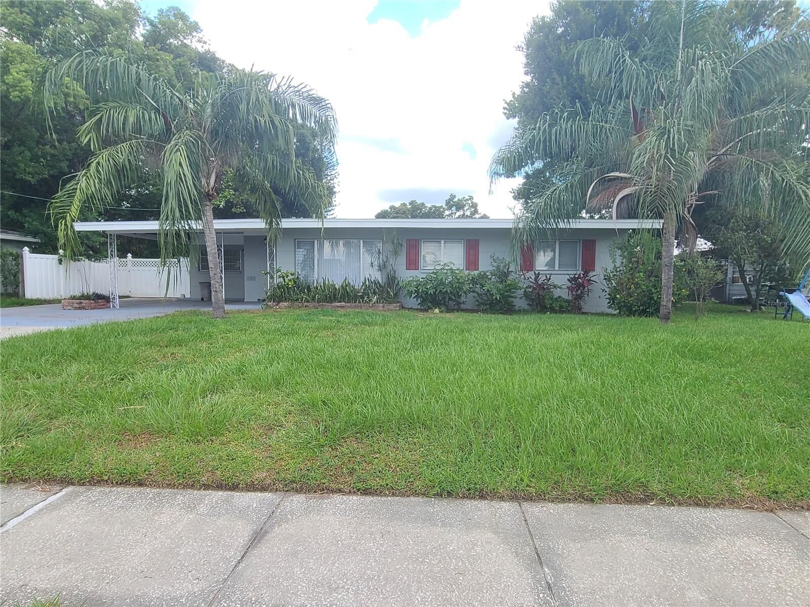 Property Photo:  6518 Walton Way  FL 33610 